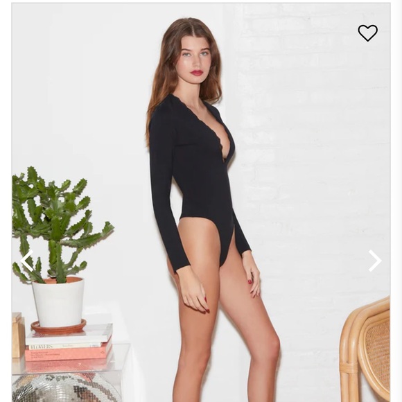 🎄NWT Fleur du Mal Margo Lace Long Sleeve Bodysuit - Picture 2 of 9